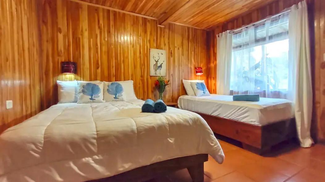 Cowboy Hostel - Habitaciones Con Bano Privado Monteverde Екстериор снимка