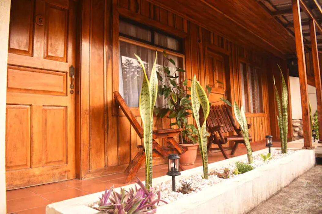 Cowboy Hostel - Habitaciones Con Bano Privado Monteverde Екстериор снимка