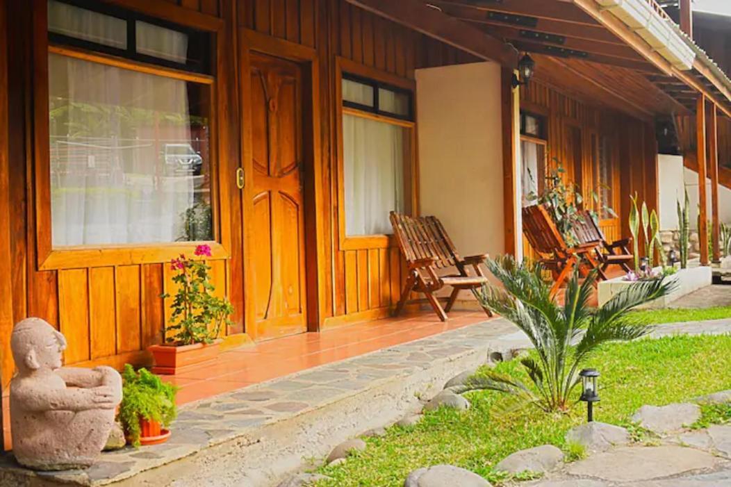 Cowboy Hostel - Habitaciones Con Bano Privado Monteverde Екстериор снимка