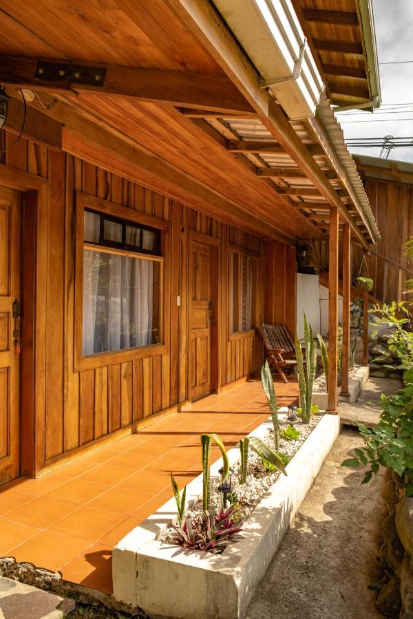 Cowboy Hostel - Habitaciones Con Bano Privado Monteverde Екстериор снимка